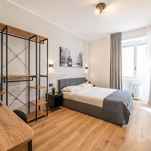 Binario Verticale , Milano Italia